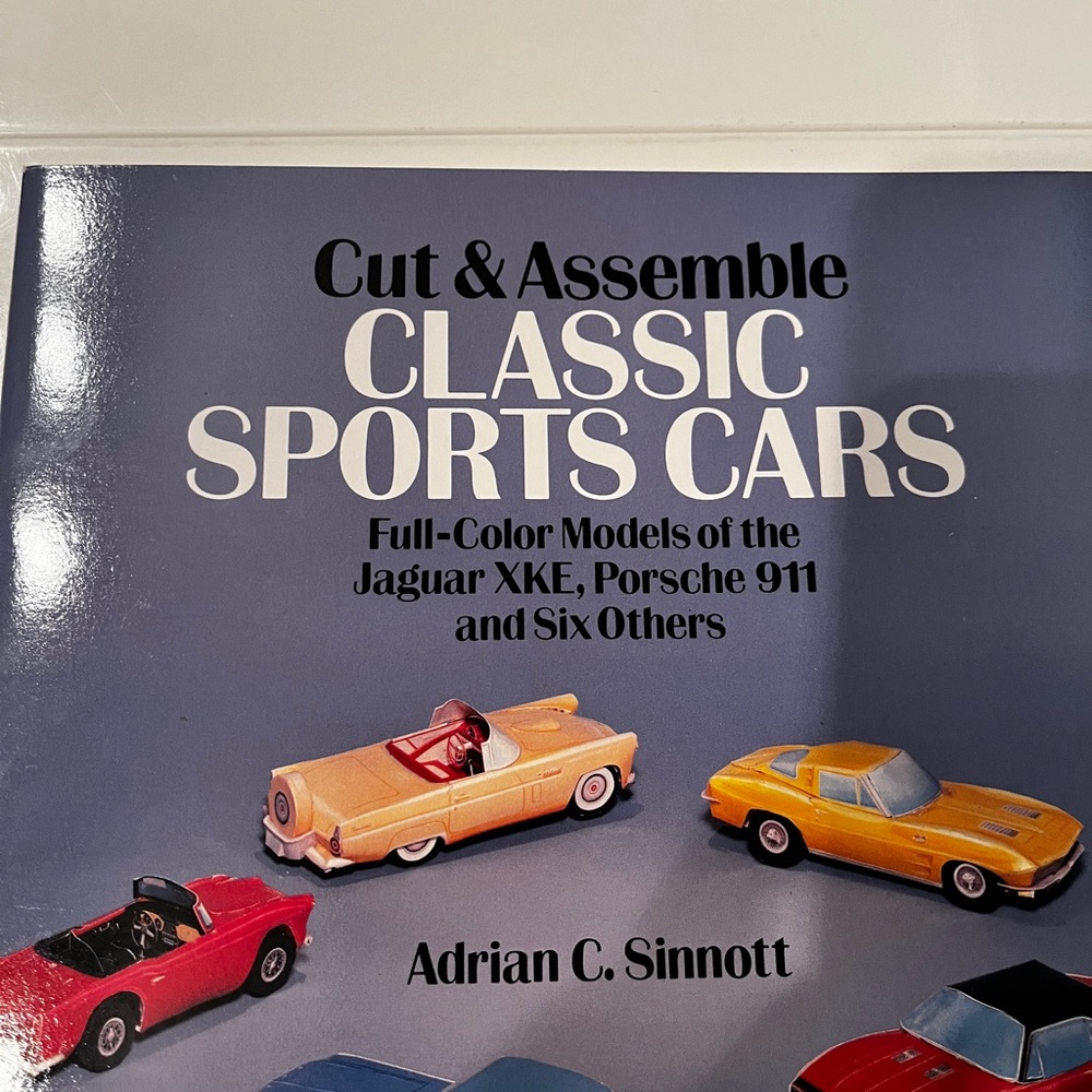 Classic Sports Cars (Cut & Assemble) Color‎ Models of Jaguar XKE, Porsche 911
